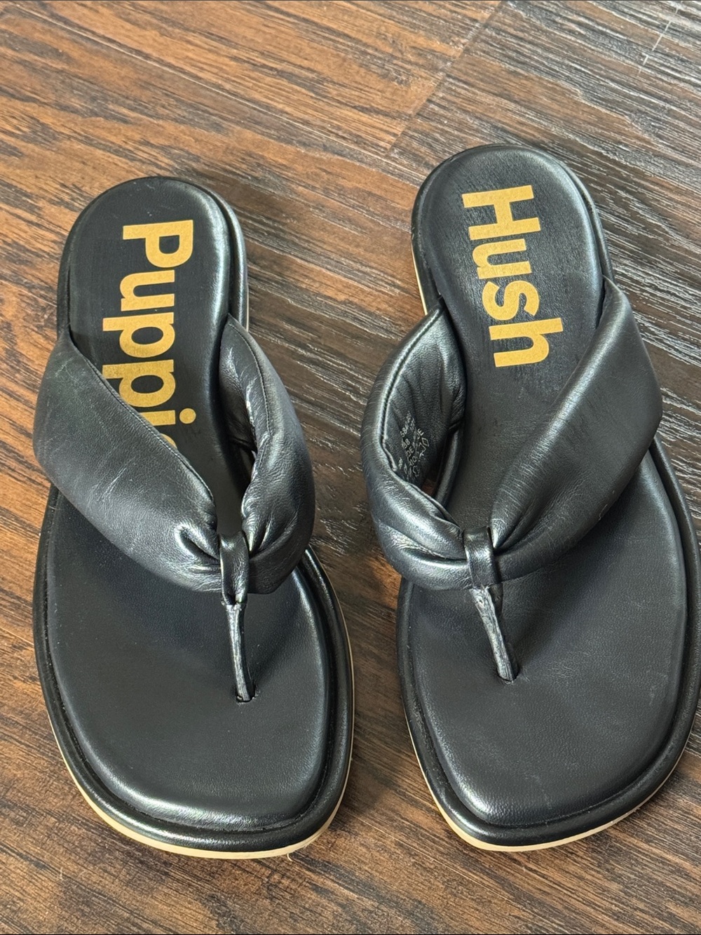 Hush Puppies Black Padded Thong Sandals with Gold Logo